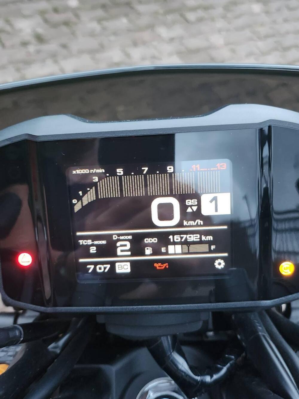 Yamaha MT-09 SP (2021 - 23) (3)