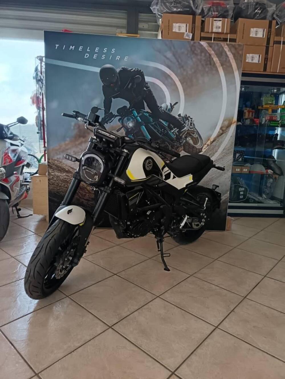 Benelli Leoncino 250 (2021 - 25) (3)