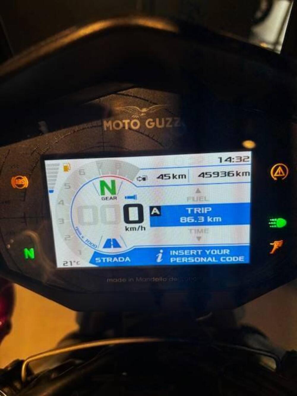 Moto Guzzi V85 TT (2019 - 20) (5)