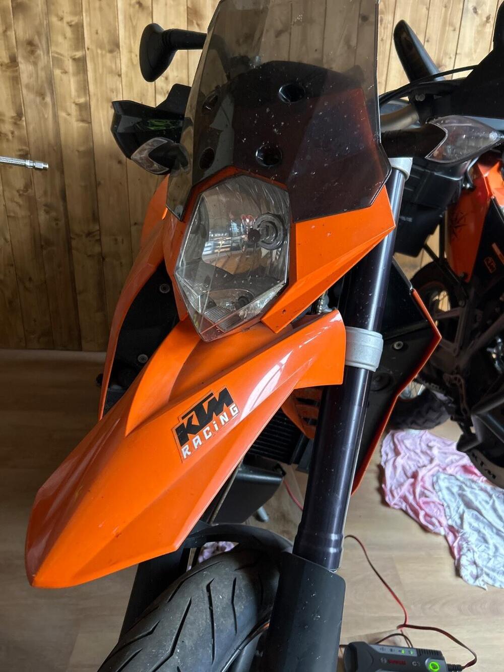 KTM 950 Supermoto (2006 - 08) (3)