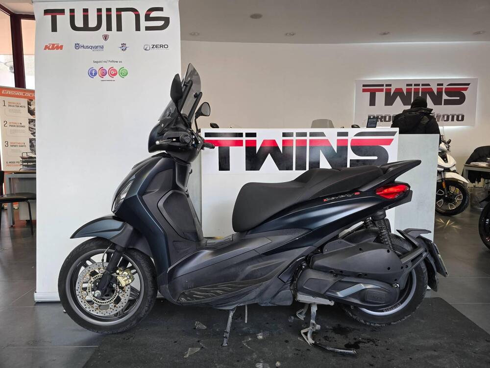 Piaggio Beverly 300 S ABS-ASR (2021 - 25) (5)