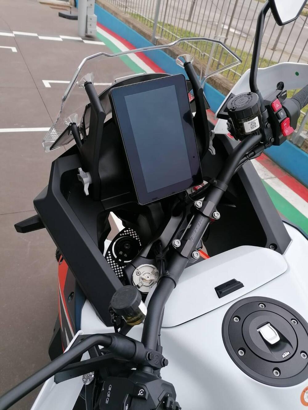 KTM 1390 Super Adventure R (2026) (3)