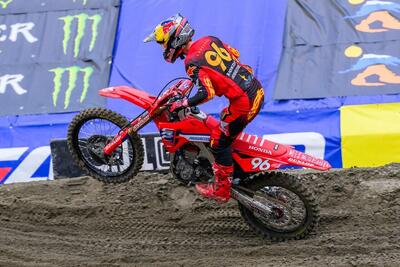 DopoGP SX &amp; MX: Tomac sconfigge Webb. Tra Deegan e Kitchen &egrave; battaglia. Kellet vince il Touquet. DIRETTA ORE 20:30