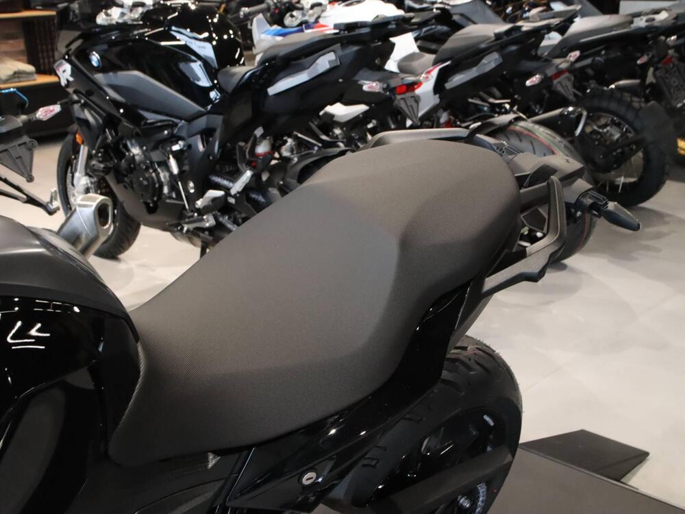 Bmw F 900 XR (2025 - 26) (8)