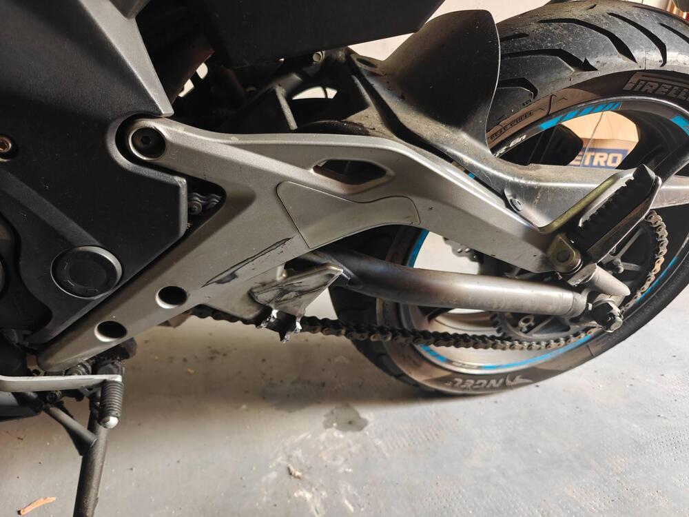 Kawasaki ER-6N (2012 - 13) (5)