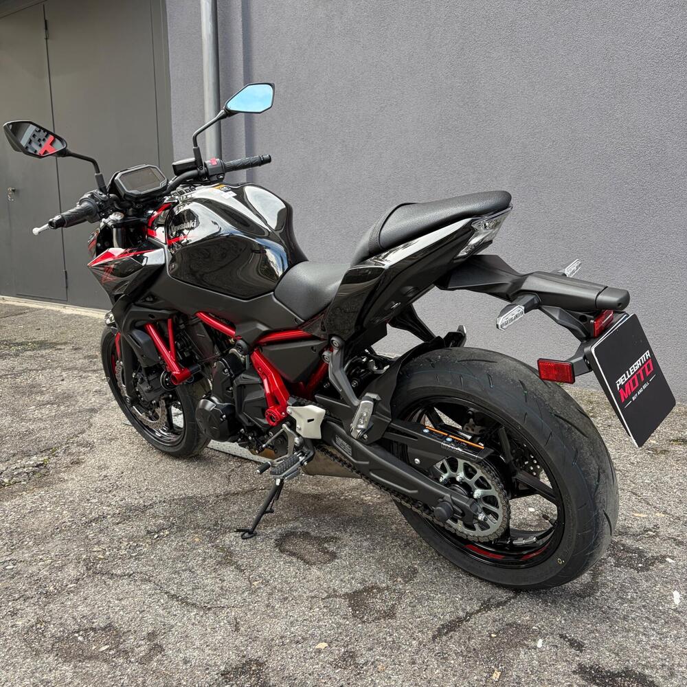 Kawasaki Z 650 (2025 - 26) (6)