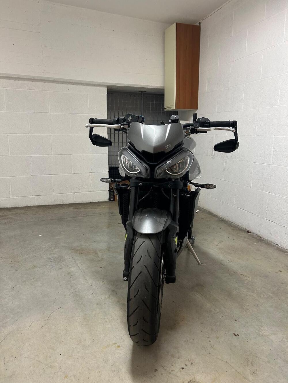 Triumph Street Triple 765 R (2023 - 26) (5)