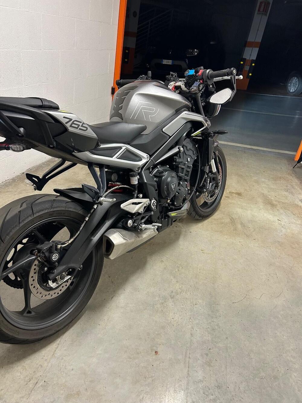 Triumph Street Triple 765 R (2023 - 26) (6)