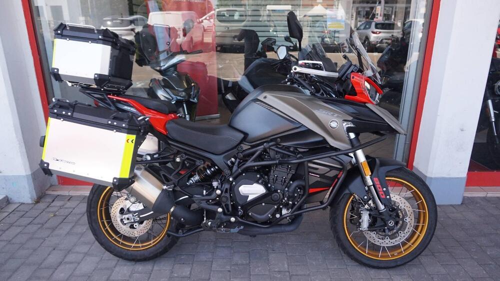 QJ Motor SRT 800 SX (2024 - 25) (4)