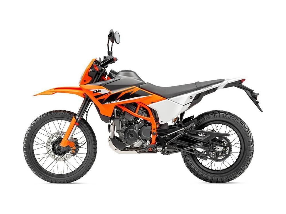 KTM 125 Enduro R (2025 - 26) (3)