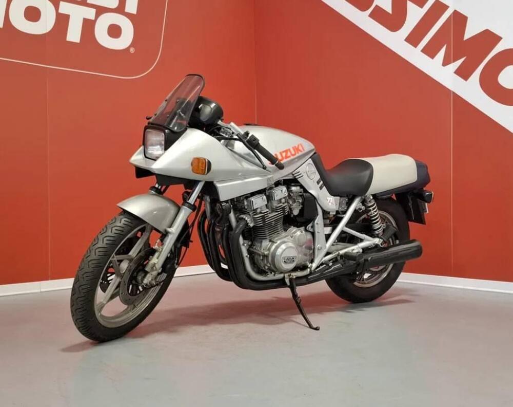 Suzuki GSX 1100 S (3)