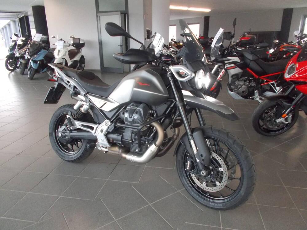 Moto Guzzi V85 Strada (2024 - 26)