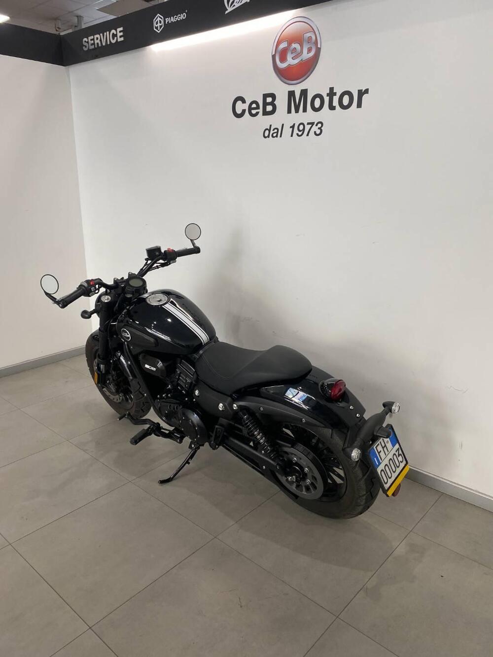 Keeway Motor V302 C (2022 - 26) (6)