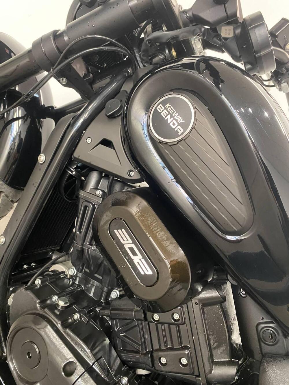 Keeway Motor V302 C (2022 - 26) (8)