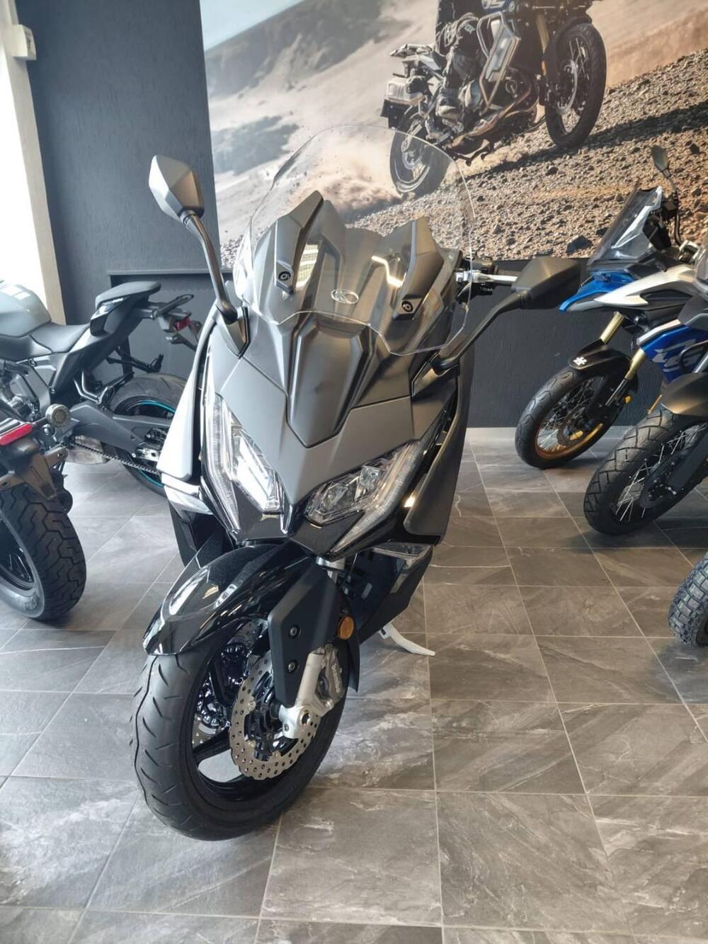 Kymco AK 575 Premium (2025 - 26)