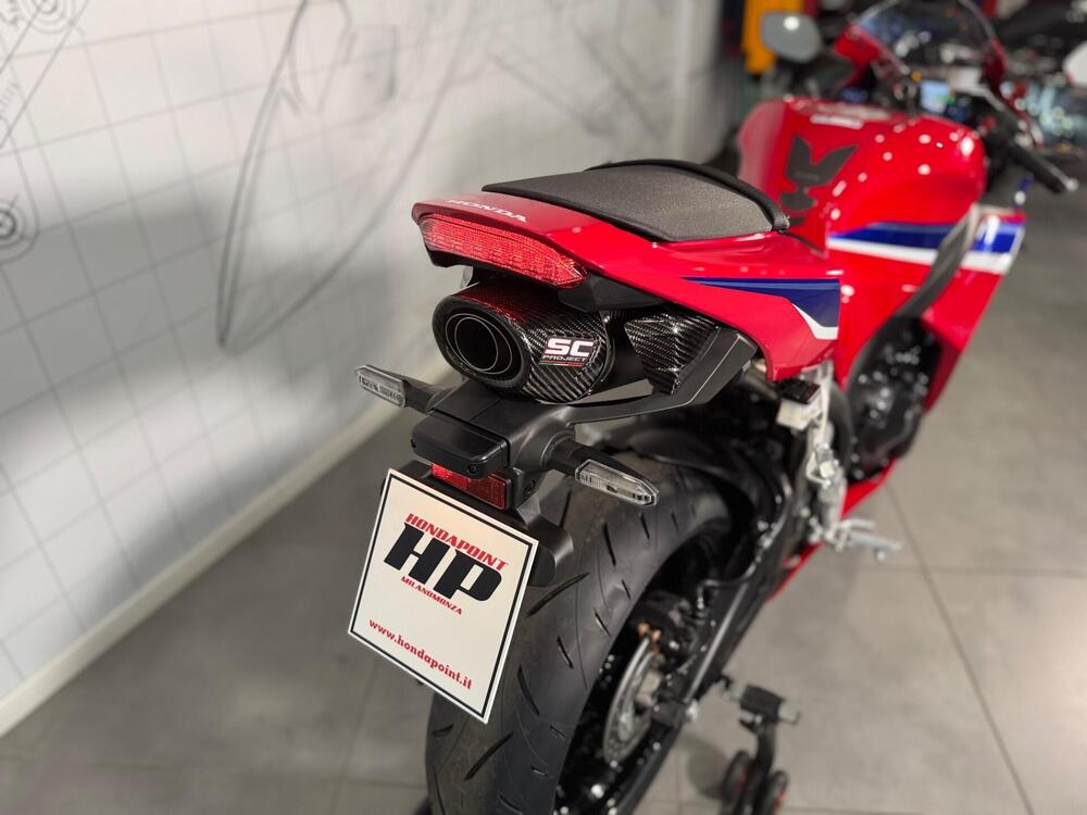 Honda CBR 600 RR (2024 - 26) (12)