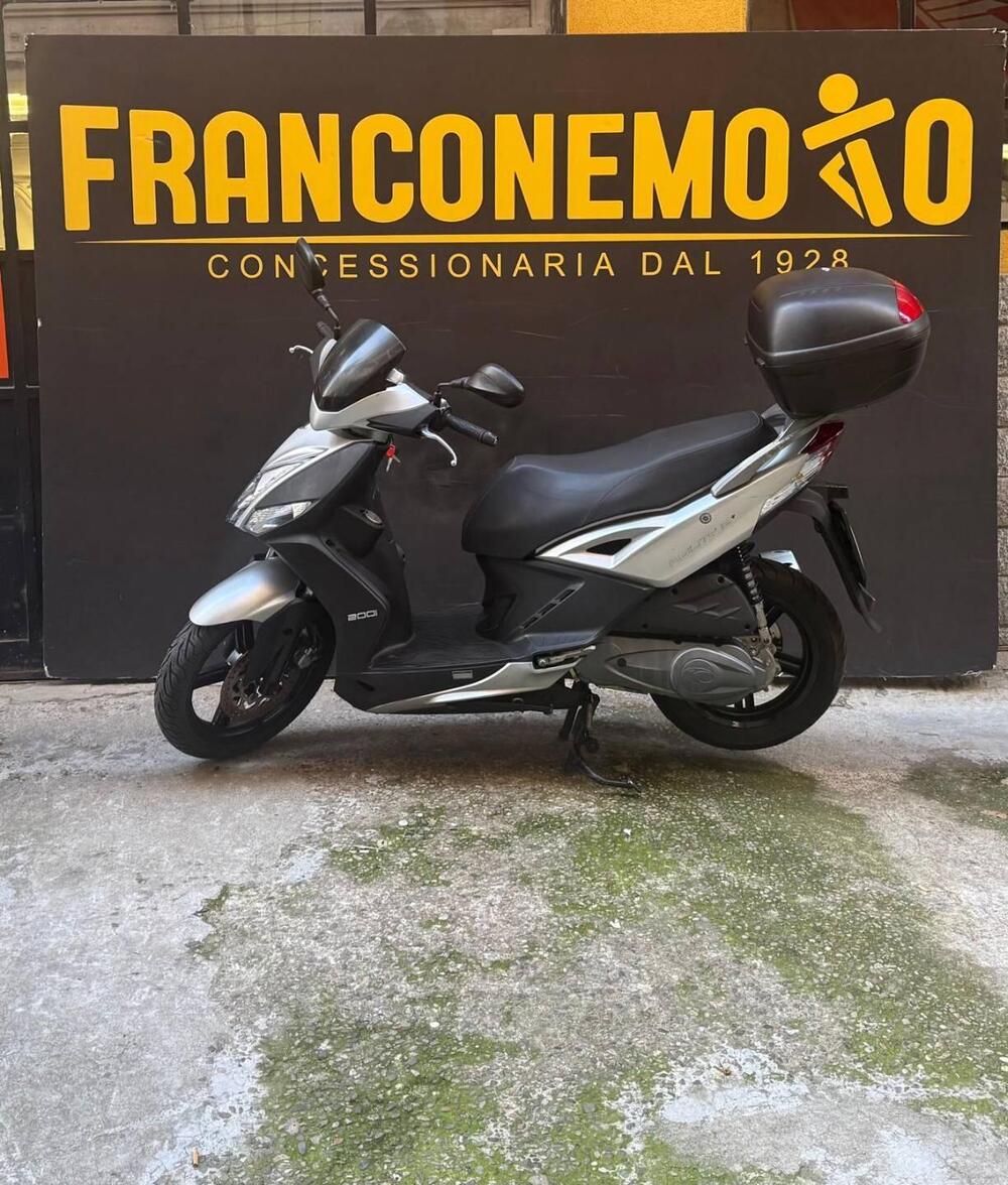 Kymco Agility 200i R16 + (2014 - 17) (4)