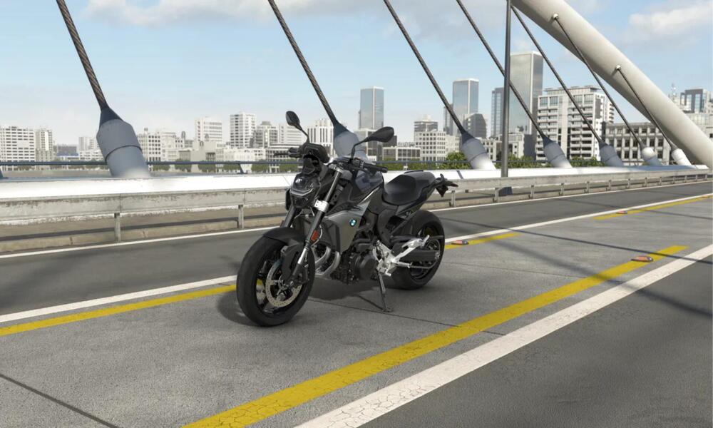 Bmw F 900 R (2025 - 26) (4)