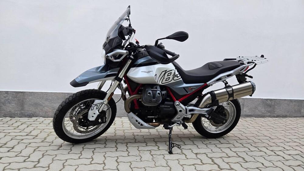 Moto Guzzi V85 TT (2024 - 26)