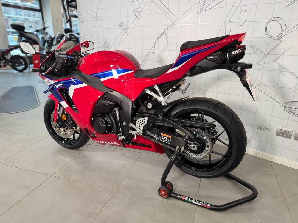 Honda CBR 600 RR (2024 - 26) (6)