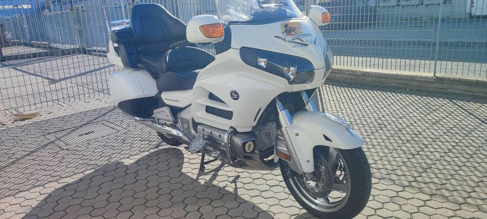 Honda GL 1800 Gold Wing (2012 - 17) (4)