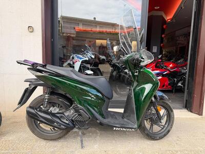 Honda SH 125i Vetro (2024 - 25) usata