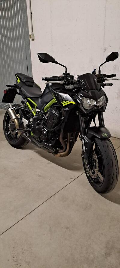 Kawasaki Z 900 (2021 - 24) usata