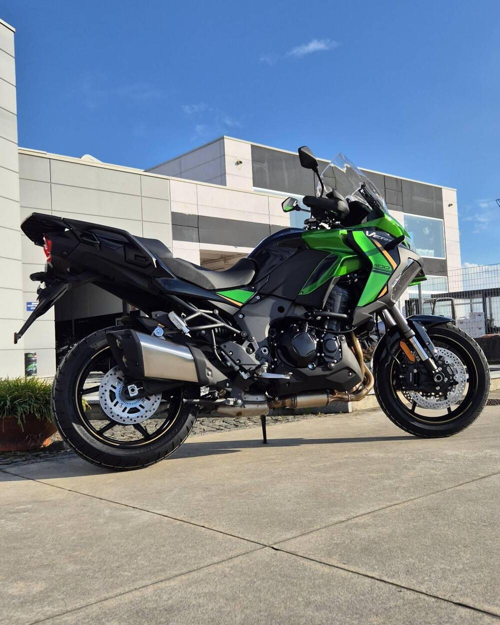 Kawasaki Versys 1100 SE (2025 - 26) (2)