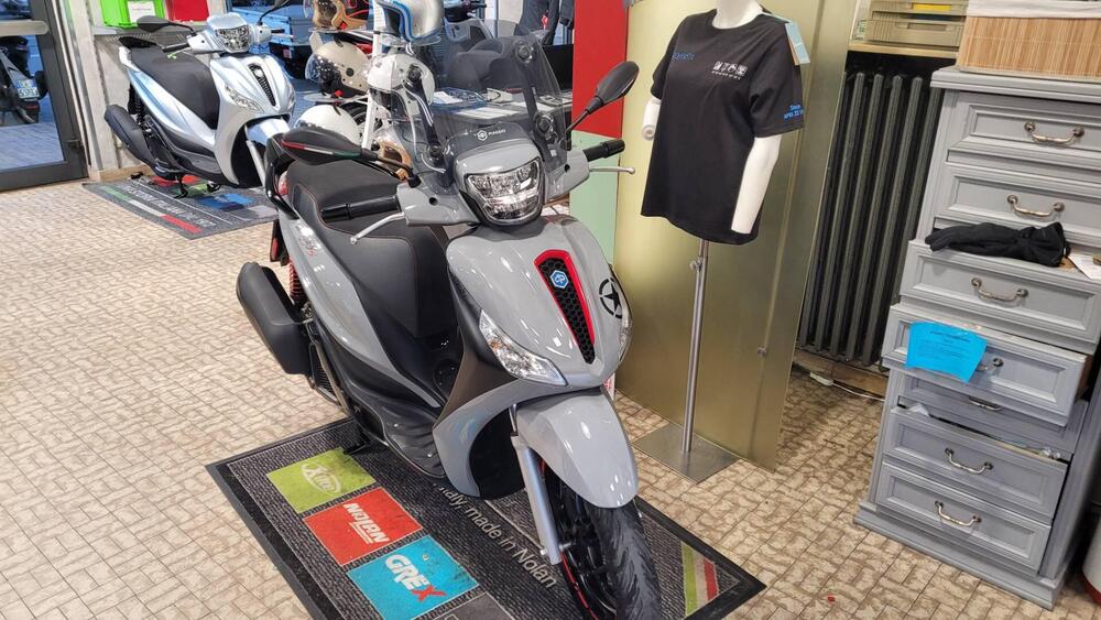 Piaggio Medley 125 S ABS (2021 - 24) (2)