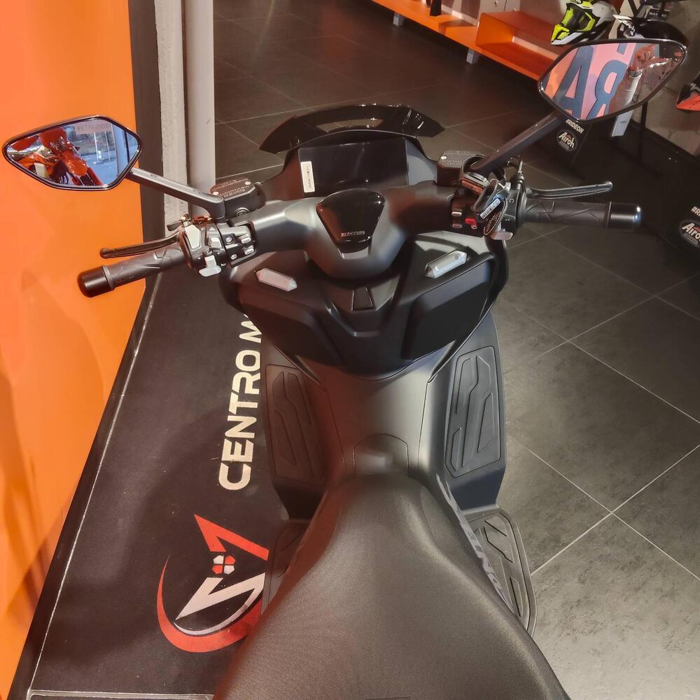 Zontes ZT368-E (2025 - 26) (3)