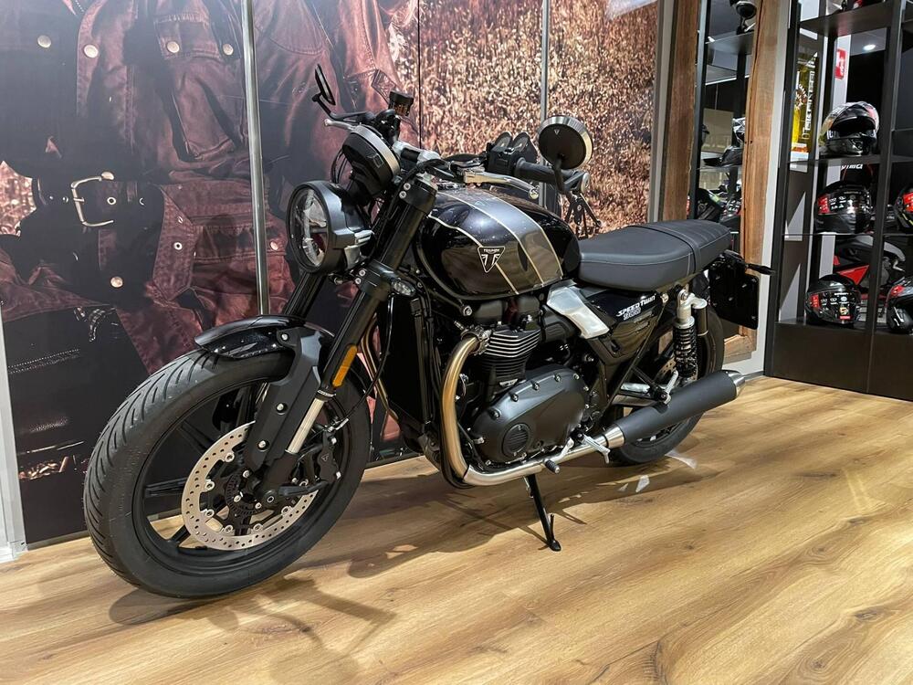 Triumph Speed Twin 900 (2025 - 26) (2)