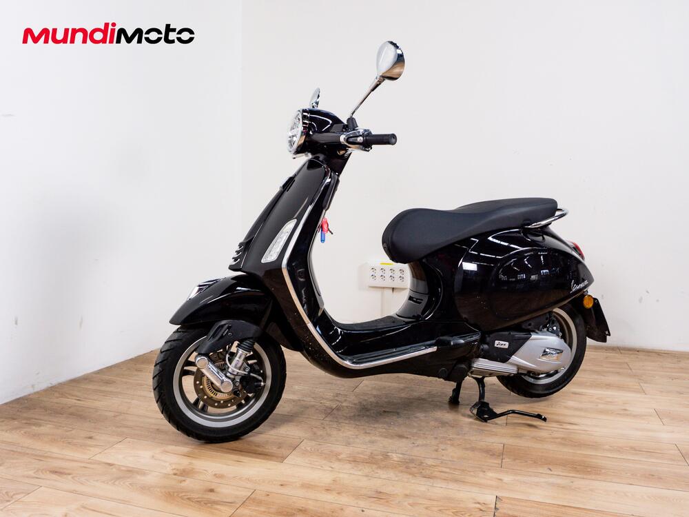 Vespa Primavera 125 Batik (2024 - 26) (8)