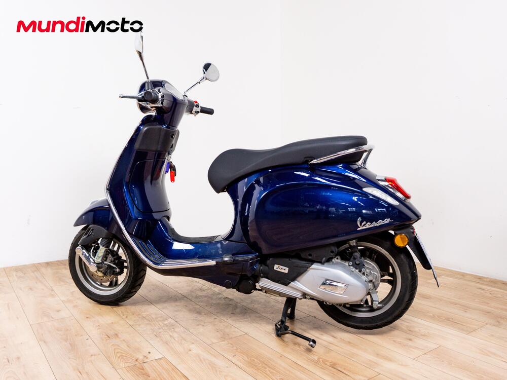 Vespa Primavera 125 Batik (2024 - 26) (6)