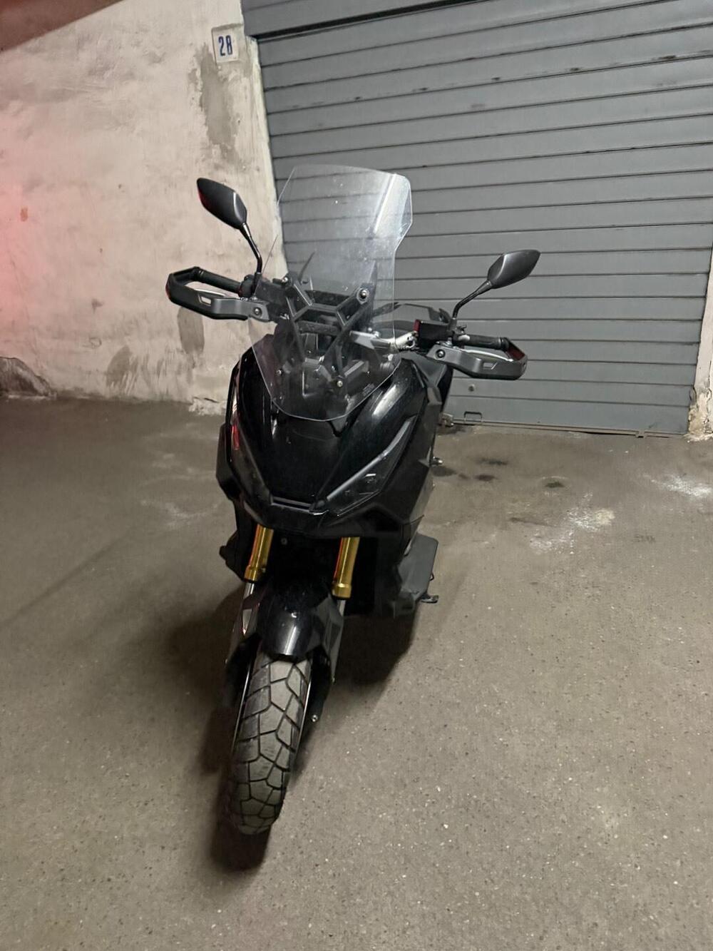 Honda X-ADV 750 Adventure (2025 - 26)