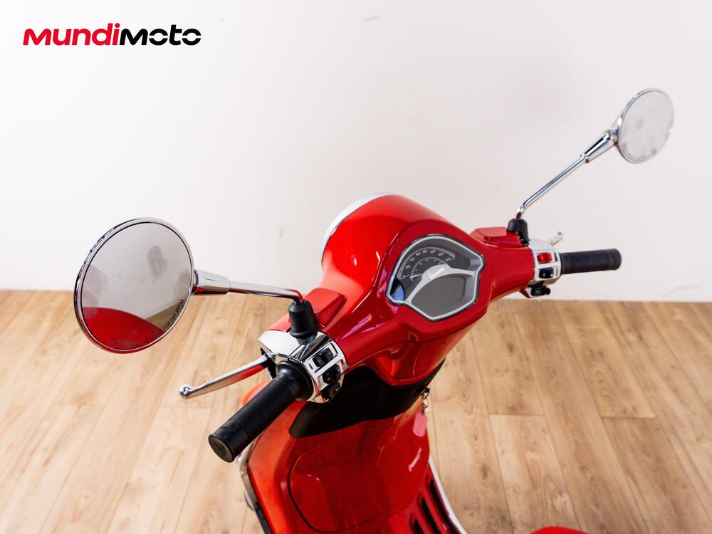 Vespa Primavera 125 RED (2025 - 26) (11)