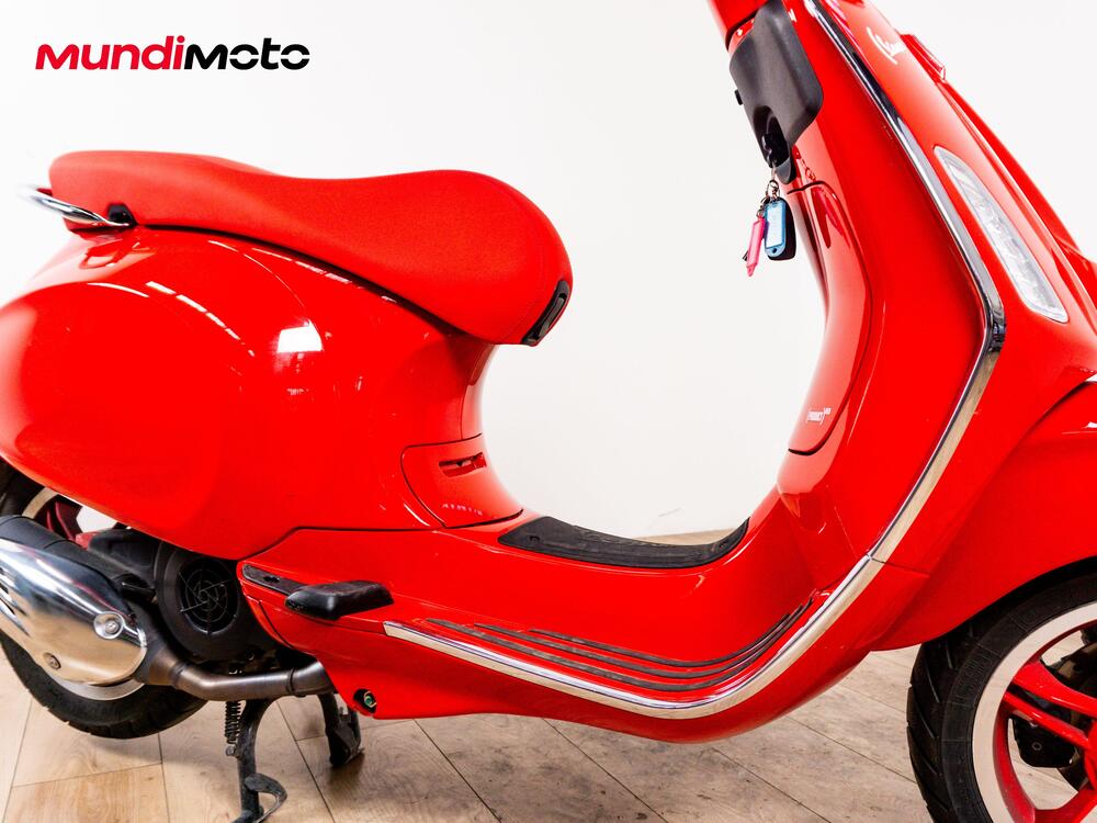 Vespa Primavera 125 RED (2025 - 26) (4)