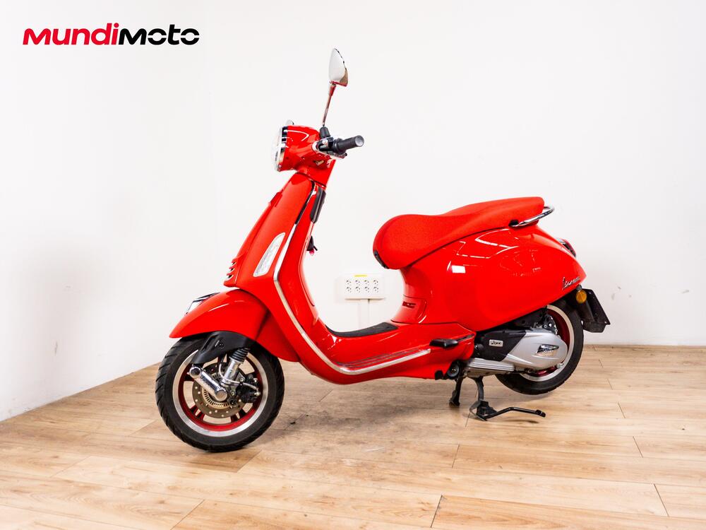 Vespa Primavera 125 RED (2025 - 26) (7)