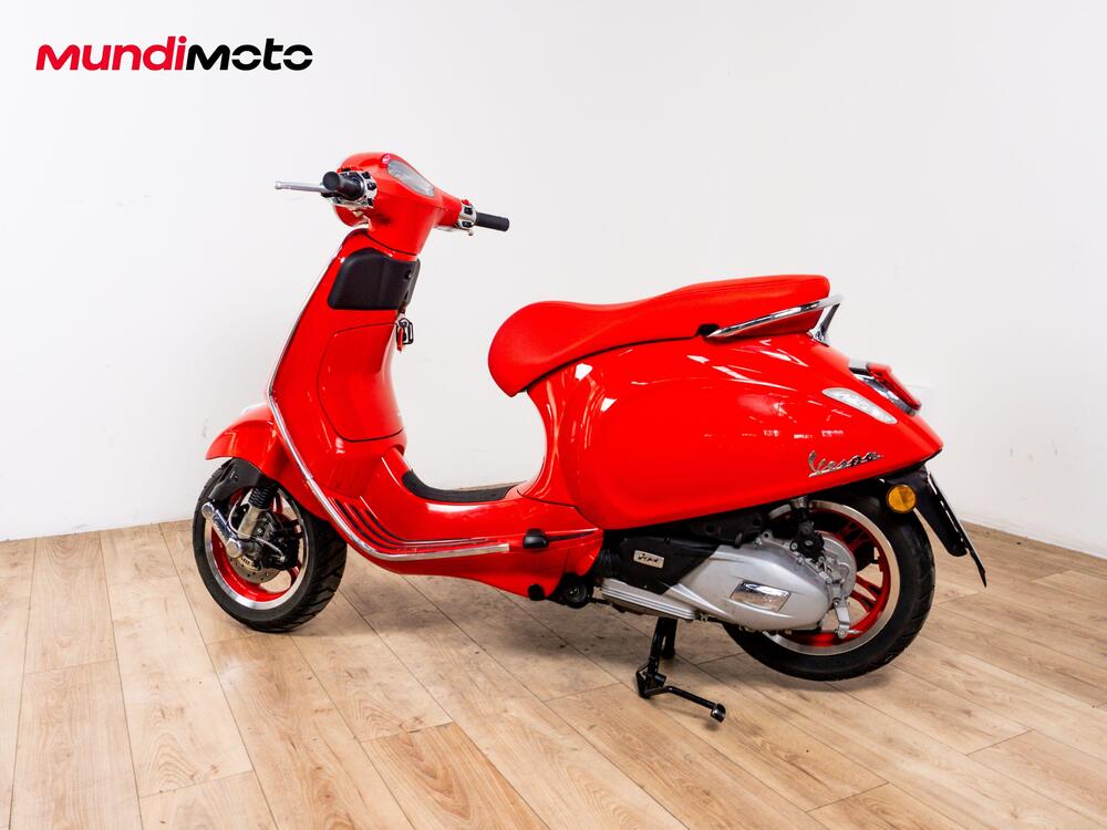 Vespa Primavera 125 RED (2025 - 26) (7)