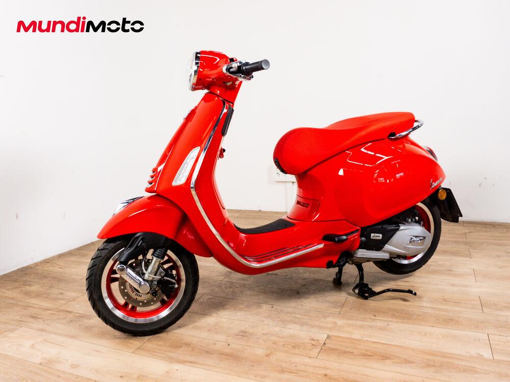 Vespa Primavera 125 RED (2025 - 26) (8)