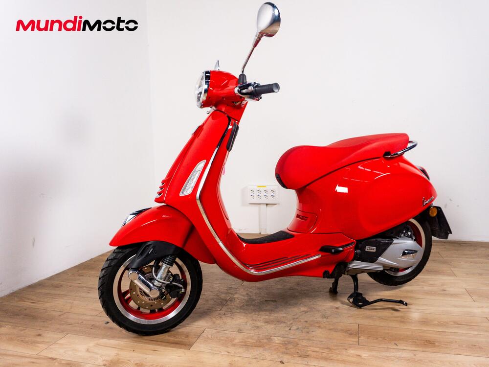 Vespa Primavera 125 RED (2025 - 26) (8)