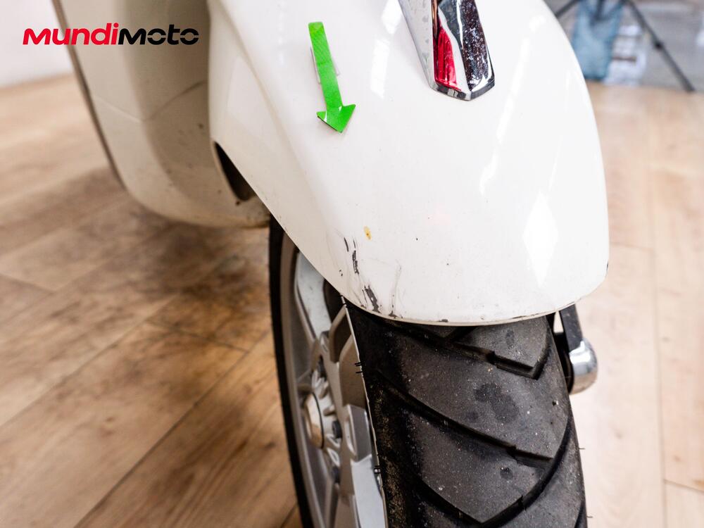 Vespa Primavera 125 Batik (2024 - 26) (15)