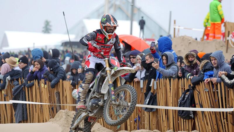 Le Touquet: &ldquo;King&rdquo; Kellet, quarta vittoria consecutiva per la 50ma edizione dell&rsquo;Enduro pi&ugrave; bello del Mondo [VIDEO]