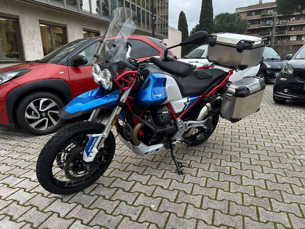 Moto Guzzi V85 TT (2021 - 23) (3)