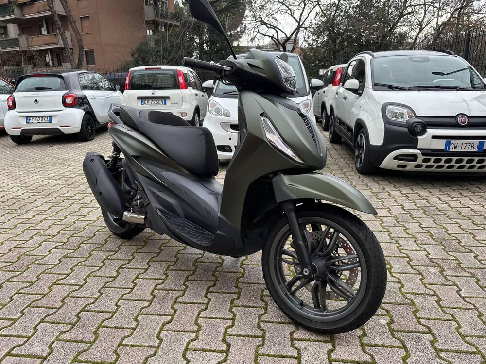Piaggio Beverly 300 ABS-ASR (2021 - 25)