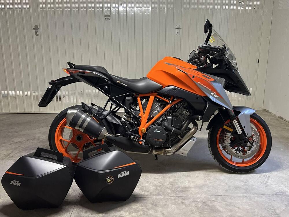 KTM 1290 Super Duke GT ABS (2016 - 18)