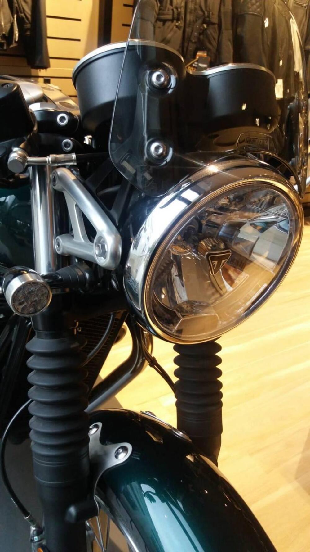 Triumph Thruxton 1200 R (2017 - 20) (3)