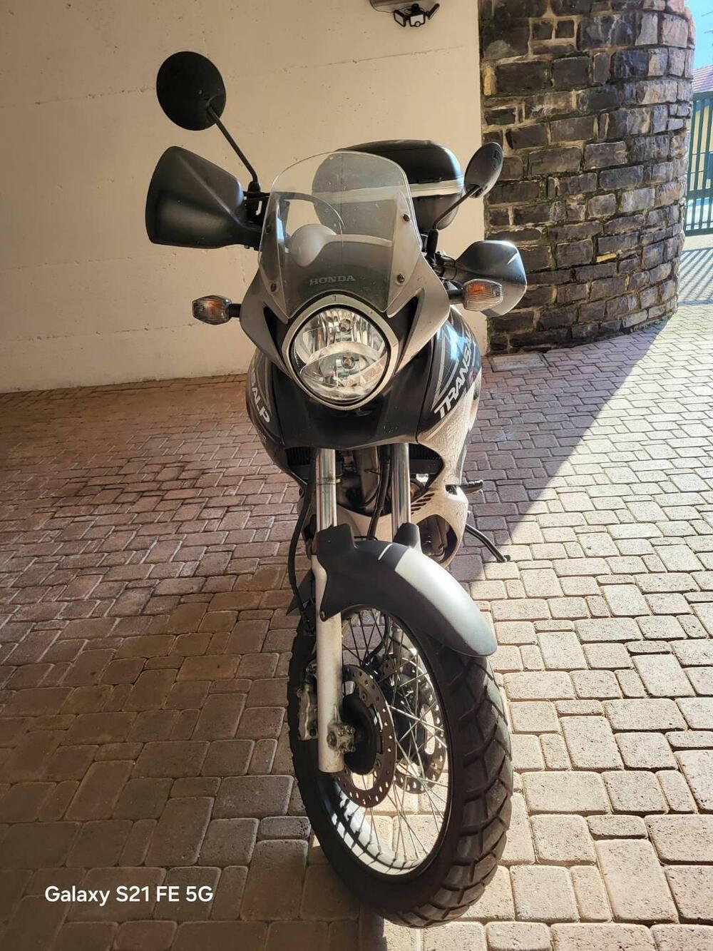 Honda Transalp XL 700 V ABS (2007 - 2013) (4)