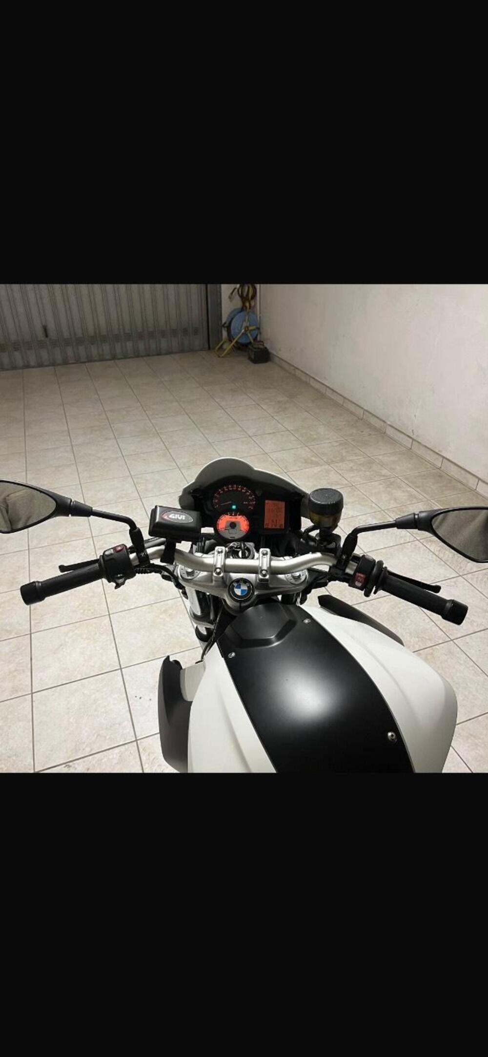 Bmw F 800 R (2009 - 11) (5)