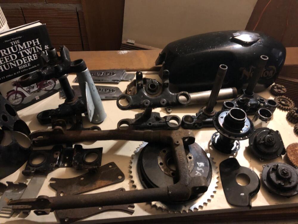 Serbatoio Triumph Bsa norton (20)