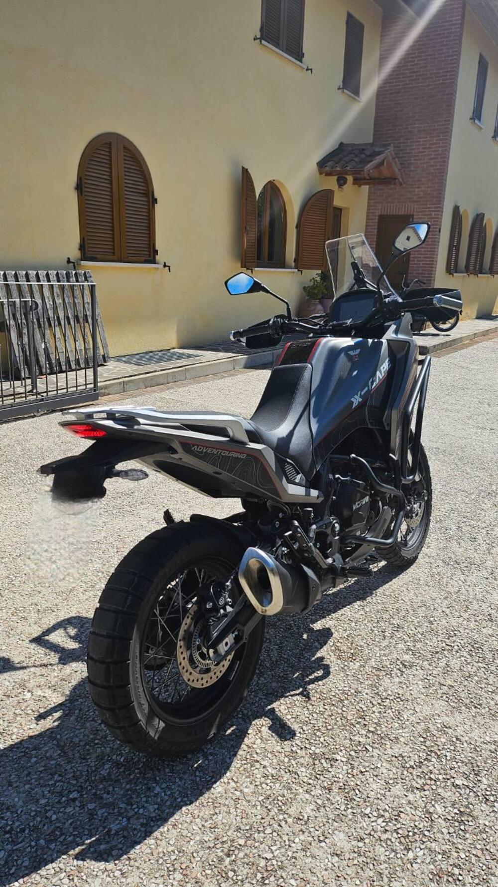 Moto Morini X-Cape 650 (2021 - 26) (2)